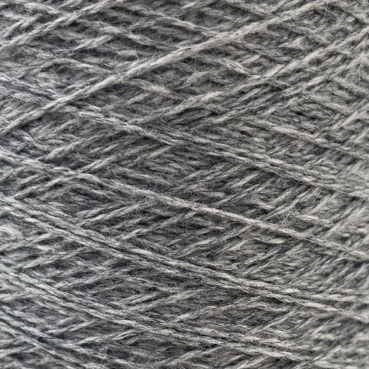 F24A09704 | Cashmere Plied Yarn