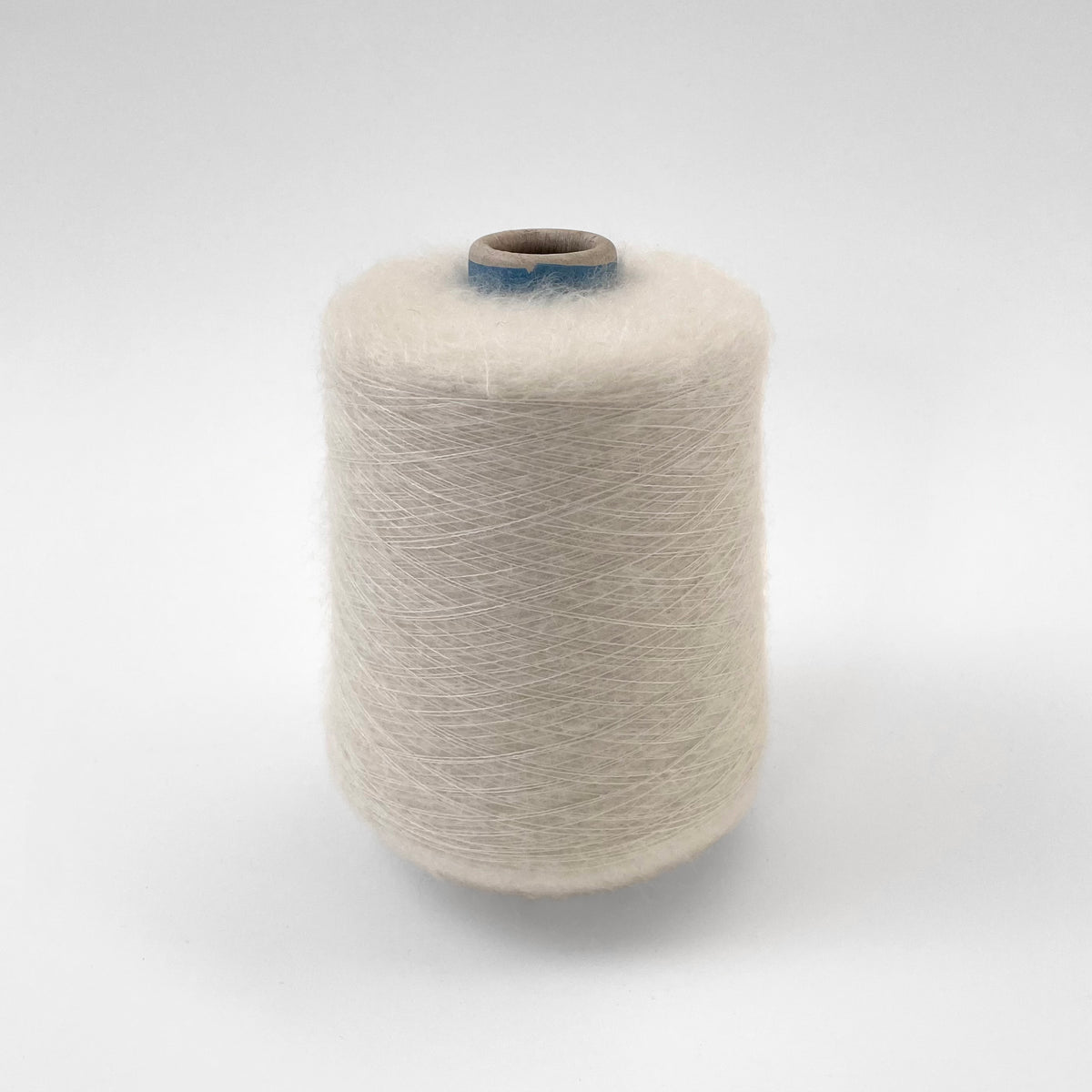 F24A09720 | Mohair & Silk Fluffy Yarn