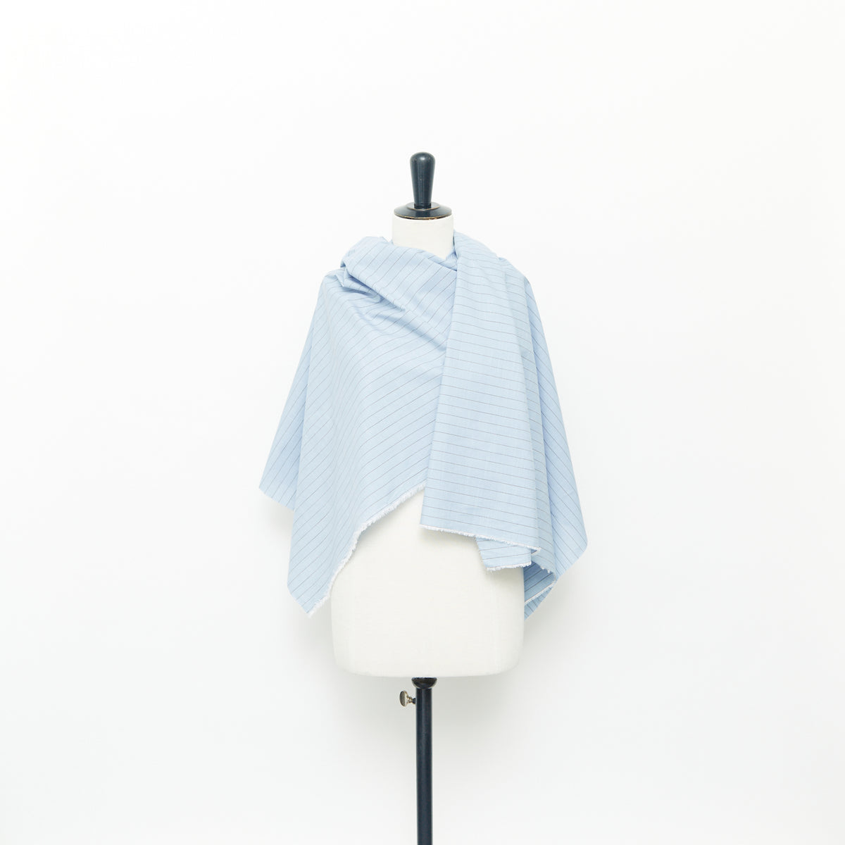 T24A09048 | Chambray Rayé