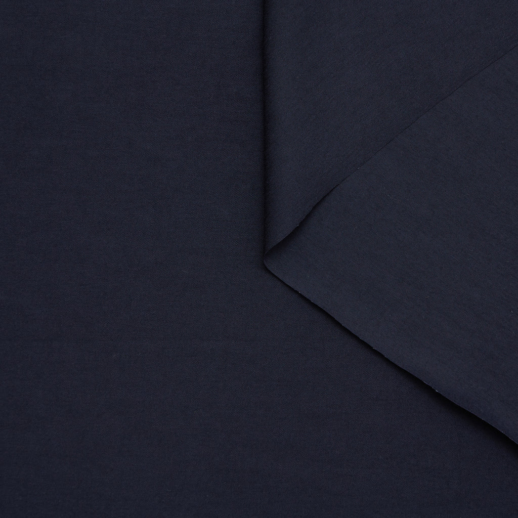 T24K08593 | Fluid Viscose Twill