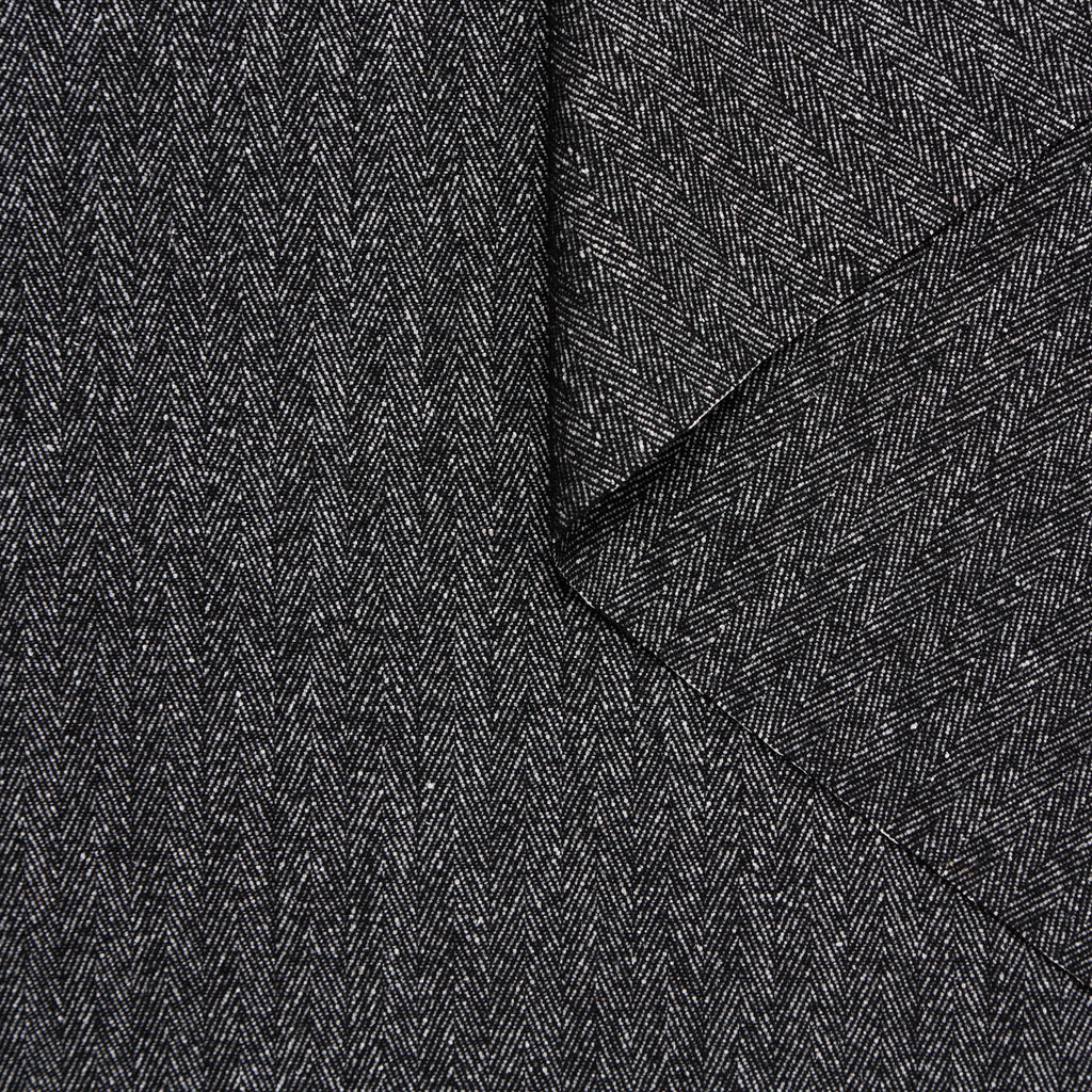 T24M10295 | Wool & Silk Herringbone Suiting