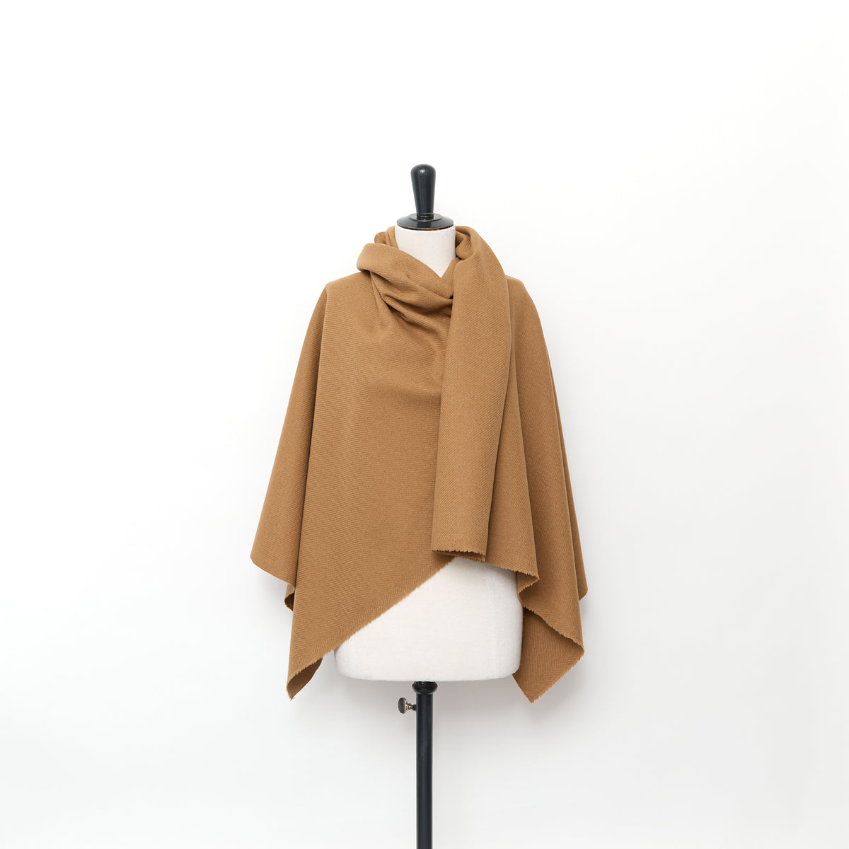 T24M10444 | Drap Laine & Lama