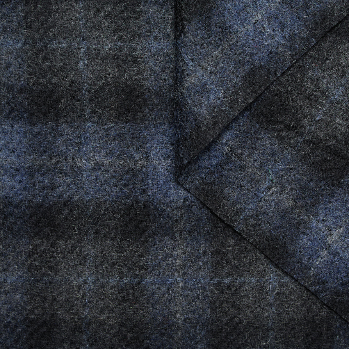 T24M10455 | Fluffy Mohair Tartan RWS