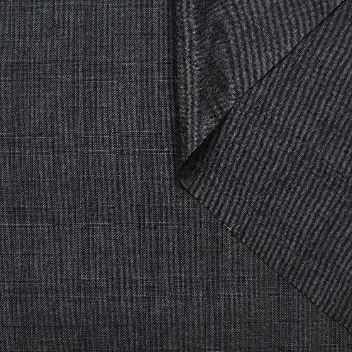 T21B00542 | Fluid Wool Check